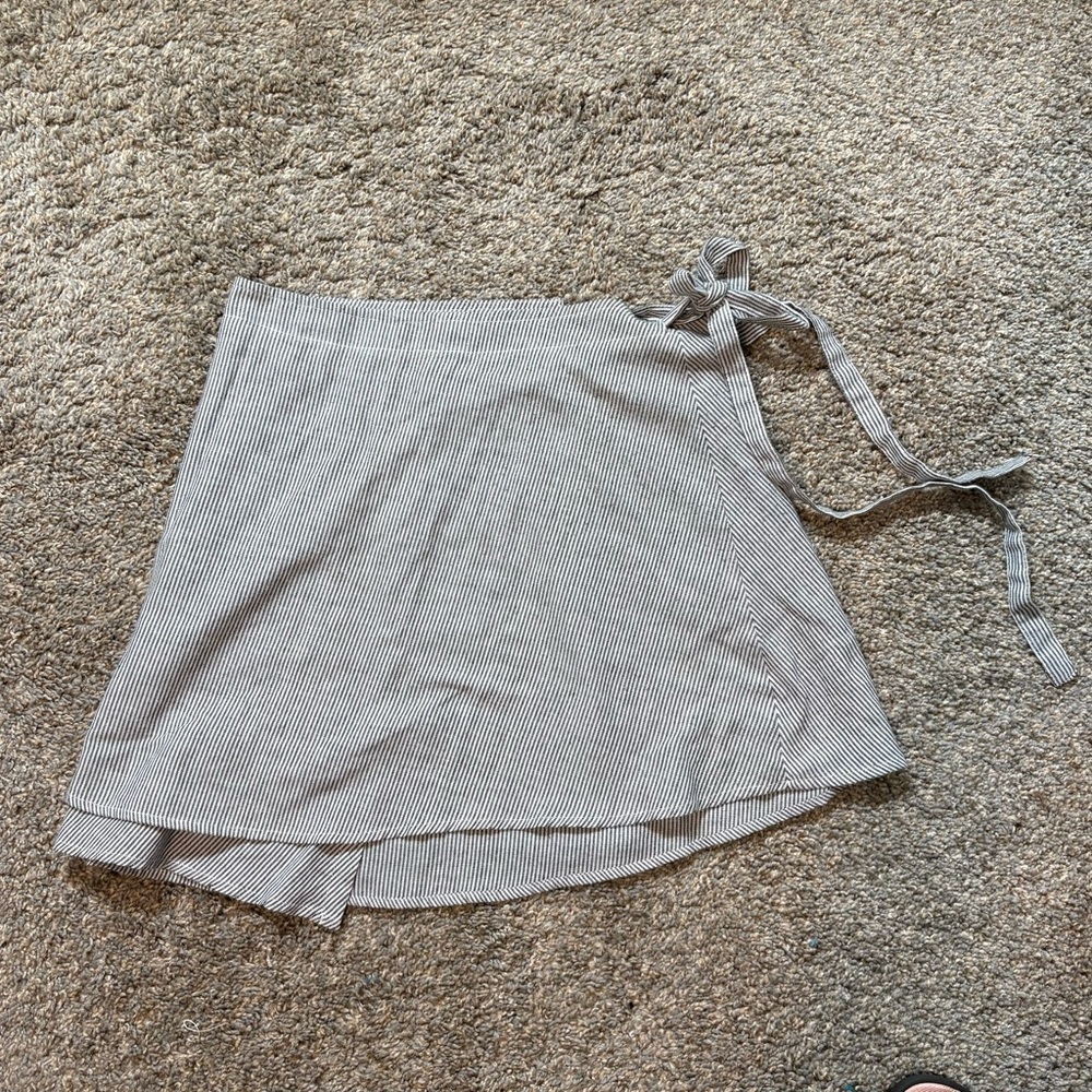 Brandy Melville Striped Wrap Skort Tie Waist Mini Skirt 100% Cotton Navy White